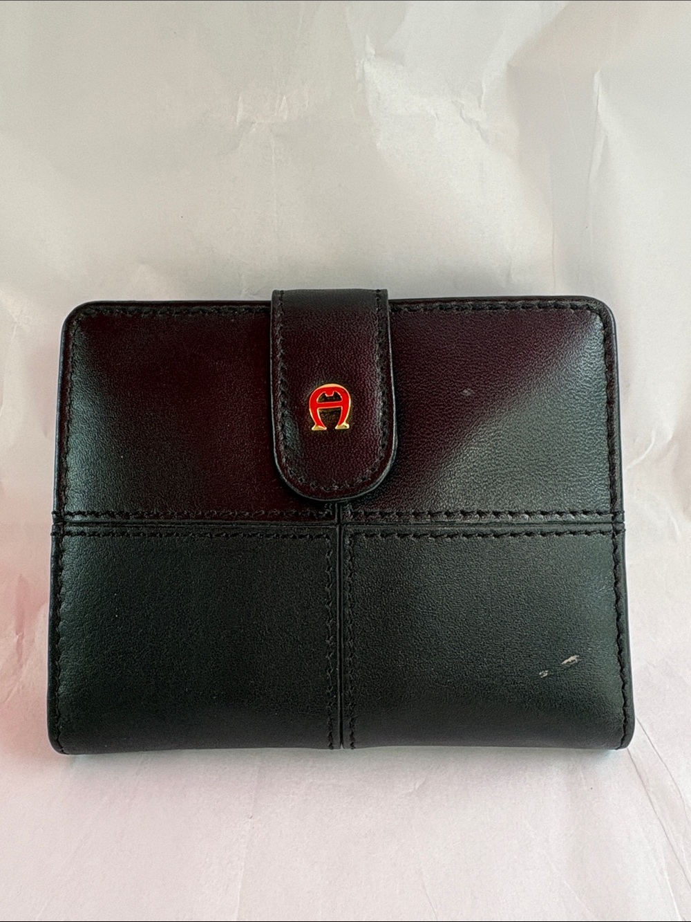 Compact Black Leather Women's Wallet with Snap Tab Etienne Aigner.